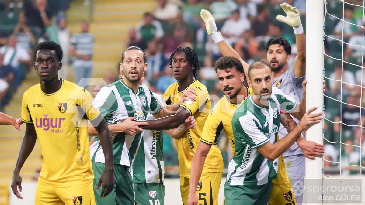 BURSASPOR - İSTANBULSPOR MAÇI FOTOĞRAFLARI