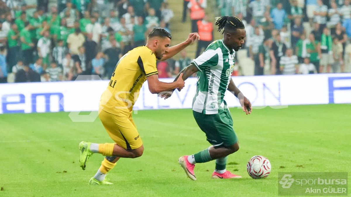 BURSASPOR - İSTANBULSPOR MAÇI FOTOĞRAFLARI