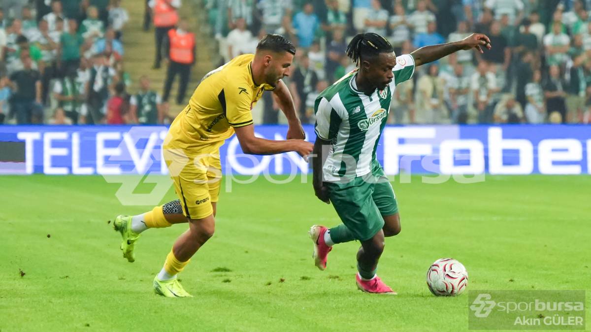 BURSASPOR - İSTANBULSPOR MAÇI FOTOĞRAFLARI