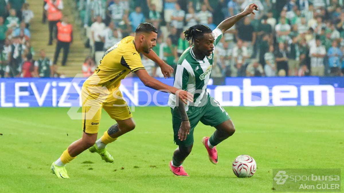 BURSASPOR - İSTANBULSPOR MAÇI FOTOĞRAFLARI