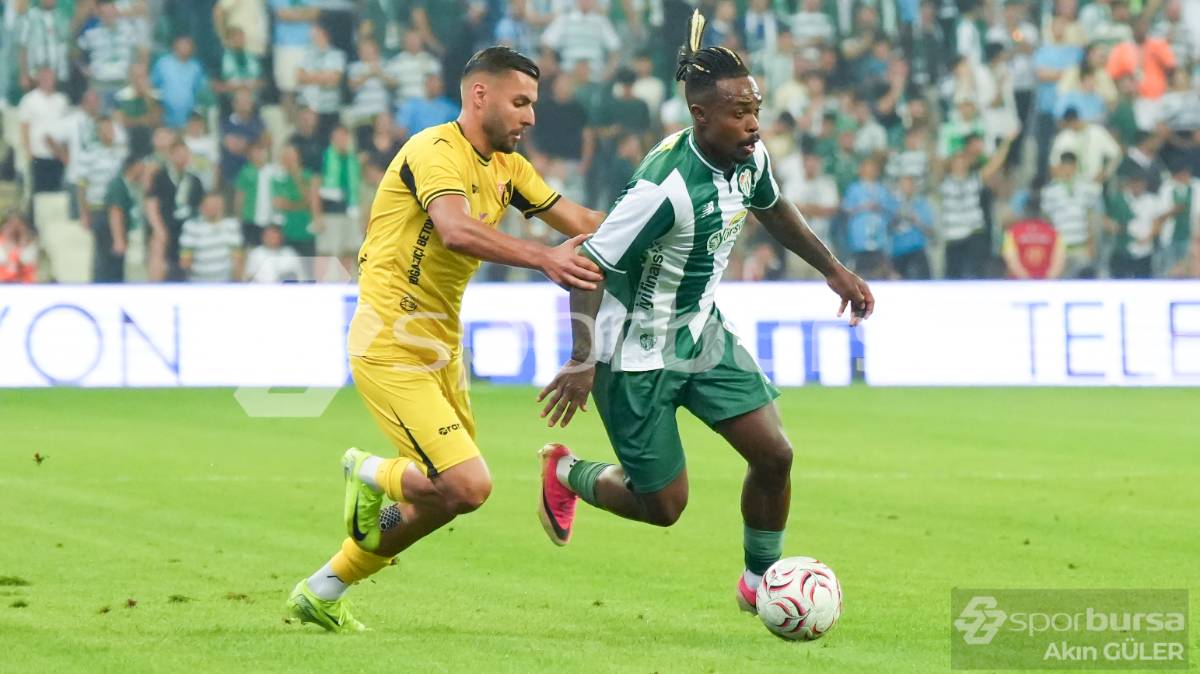 BURSASPOR - İSTANBULSPOR MAÇI FOTOĞRAFLARI