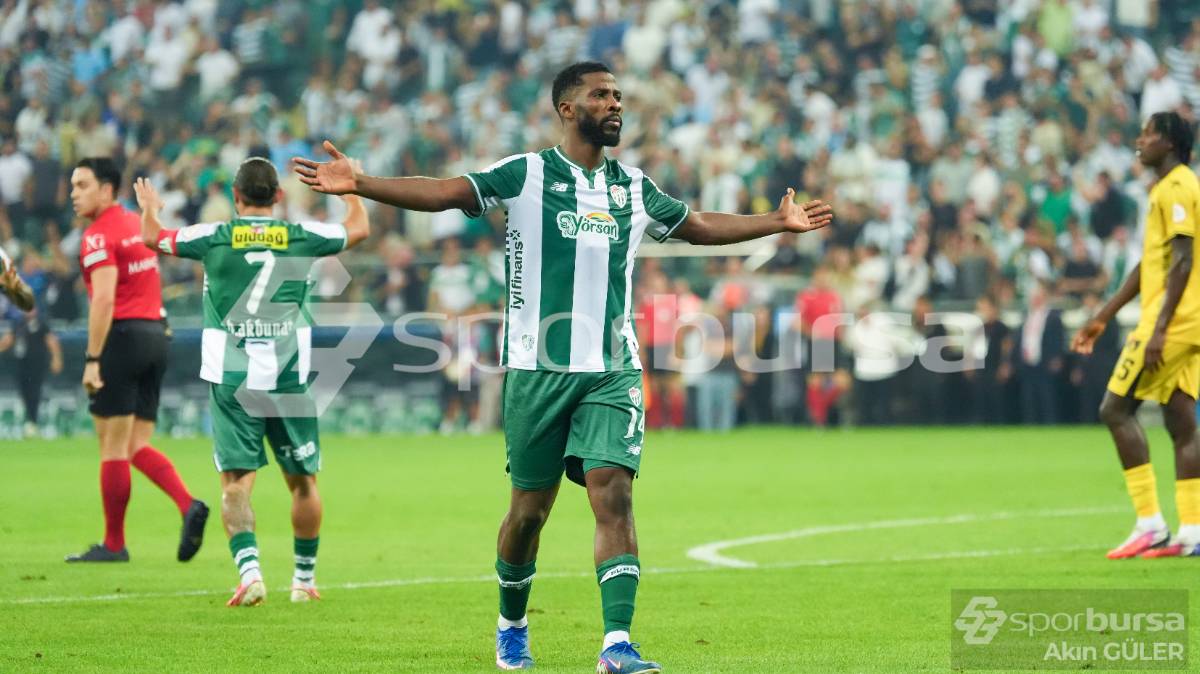BURSASPOR - İSTANBULSPOR MAÇI FOTOĞRAFLARI