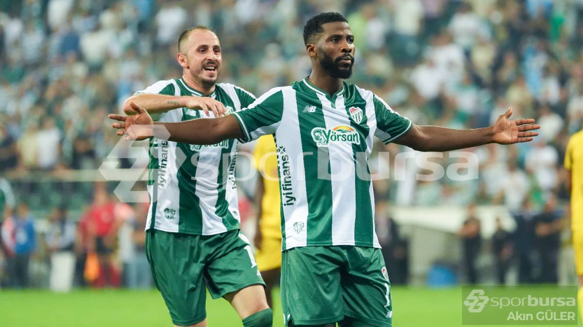 BURSASPOR - İSTANBULSPOR MAÇI FOTOĞRAFLARI