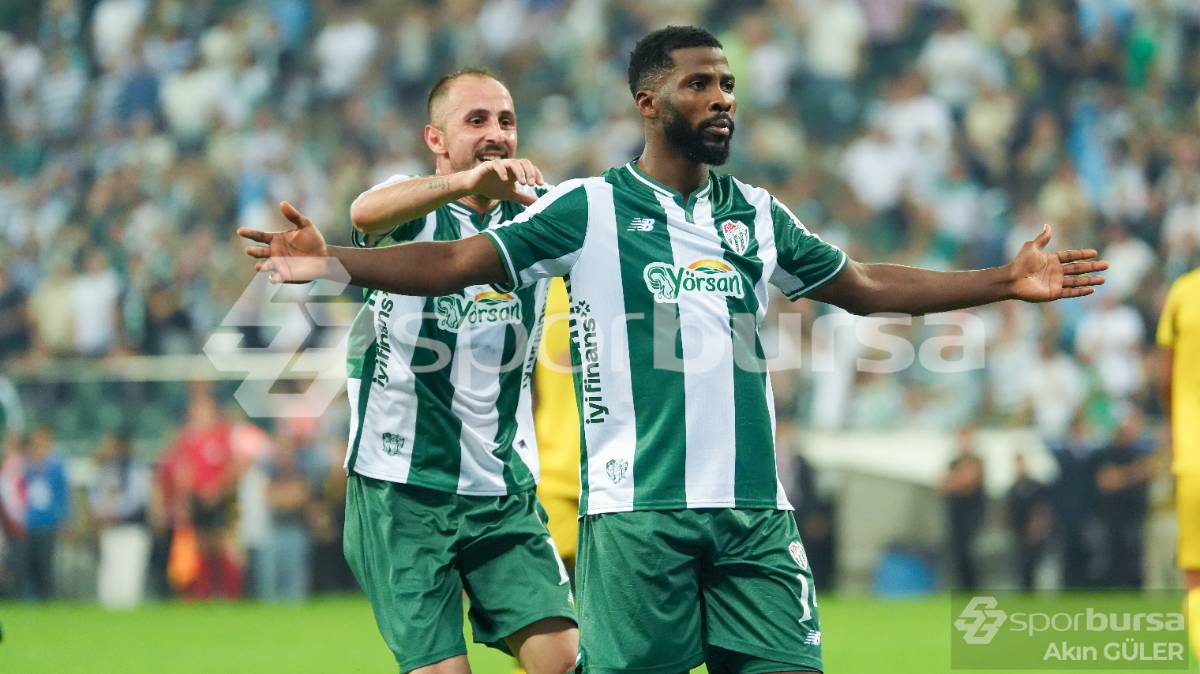 BURSASPOR - İSTANBULSPOR MAÇI FOTOĞRAFLARI