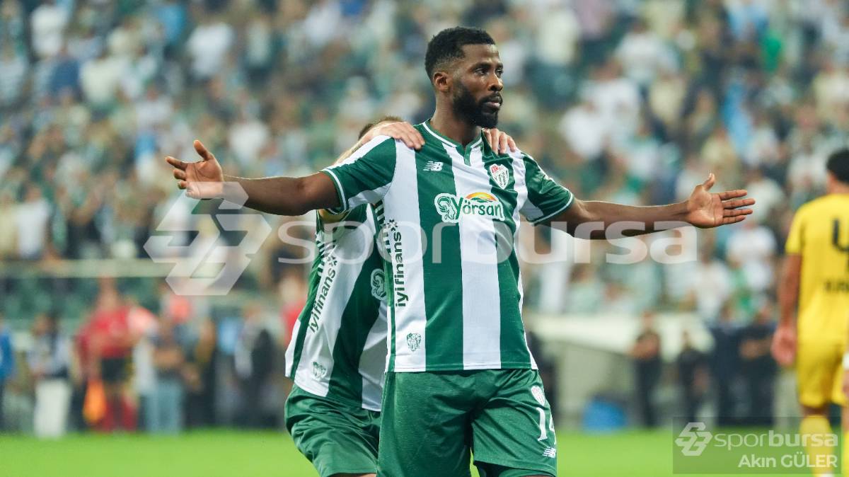 BURSASPOR - İSTANBULSPOR MAÇI FOTOĞRAFLARI