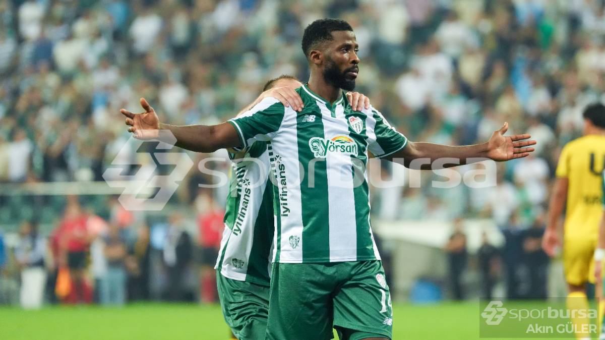 BURSASPOR - İSTANBULSPOR MAÇI FOTOĞRAFLARI