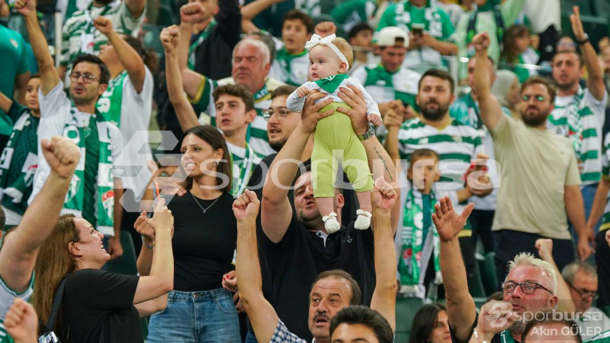 BURSASPOR -  ESENLER EROKSPOR MAÇ FOTOĞRAFLARI