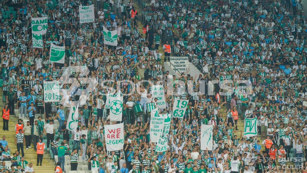 BURSASPOR -  ESENLER EROKSPOR MAÇ FOTOĞRAFLARI