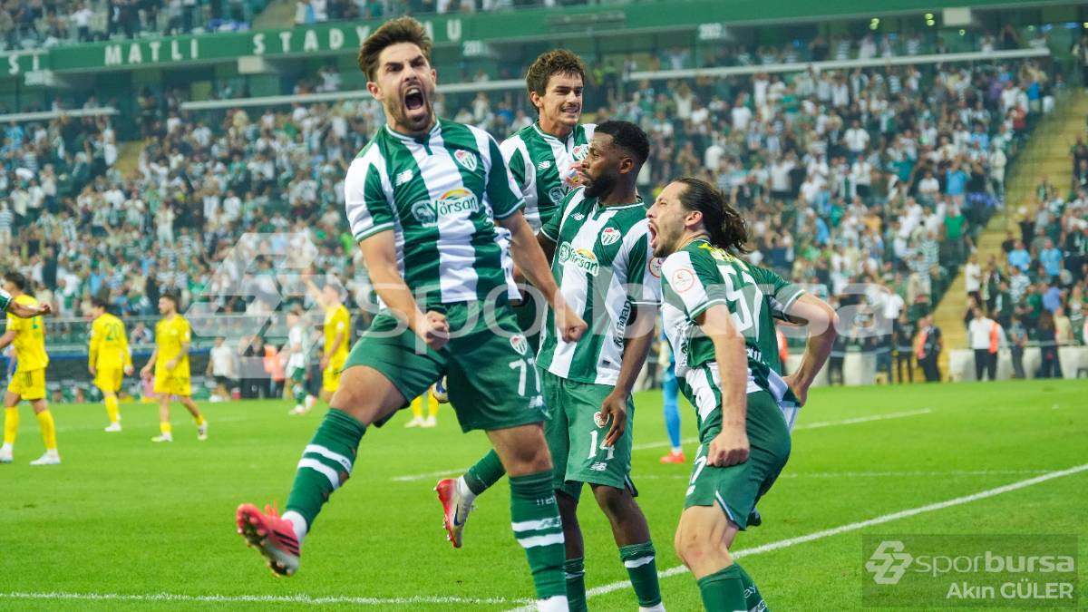 BURSASPOR -  ESENLER EROKSPOR MAÇ FOTOĞRAFLARI
