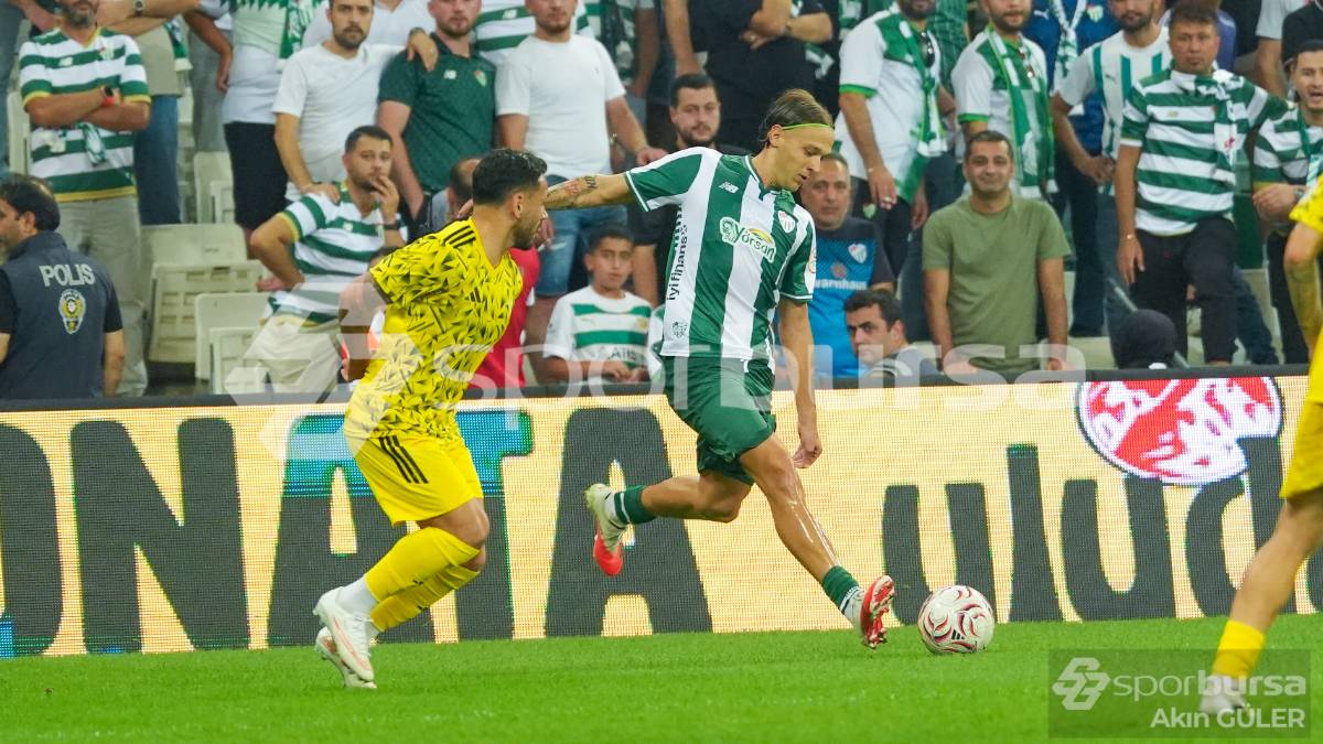 BURSASPOR -  ESENLER EROKSPOR MAÇ FOTOĞRAFLARI
