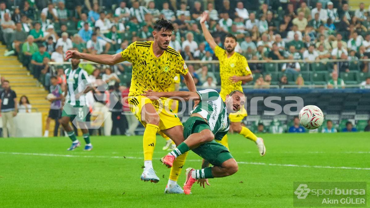 BURSASPOR -  ESENLER EROKSPOR MAÇ FOTOĞRAFLARI