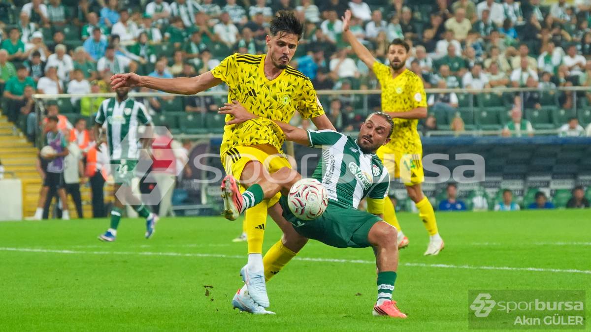 BURSASPOR -  ESENLER EROKSPOR MAÇ FOTOĞRAFLARI