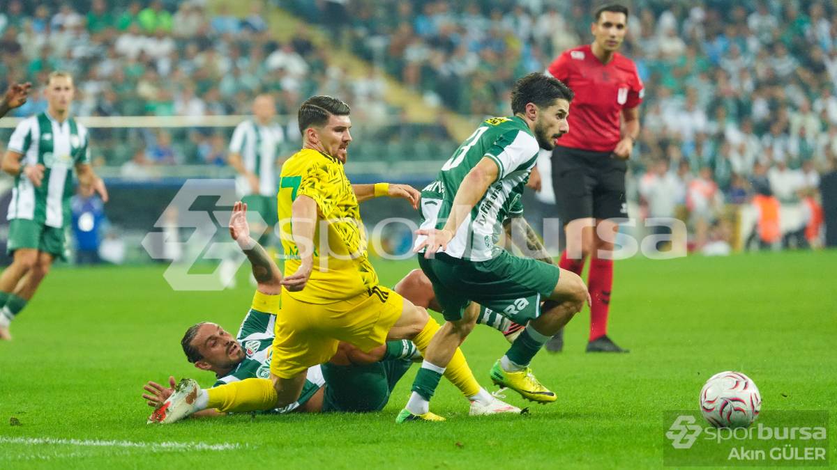 BURSASPOR -  ESENLER EROKSPOR MAÇ FOTOĞRAFLARI