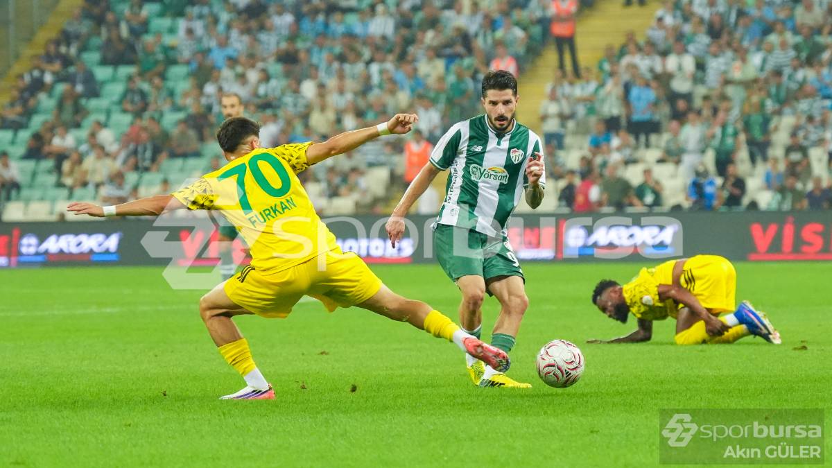 BURSASPOR -  ESENLER EROKSPOR MAÇ FOTOĞRAFLARI