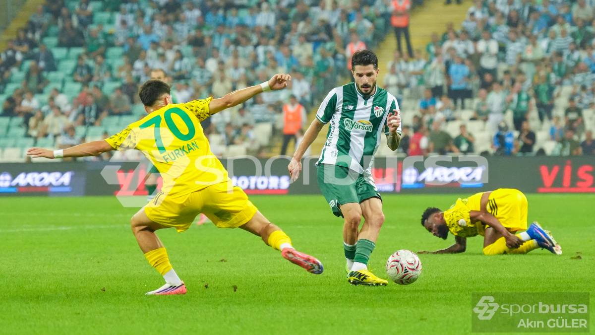 BURSASPOR -  ESENLER EROKSPOR MAÇ FOTOĞRAFLARI