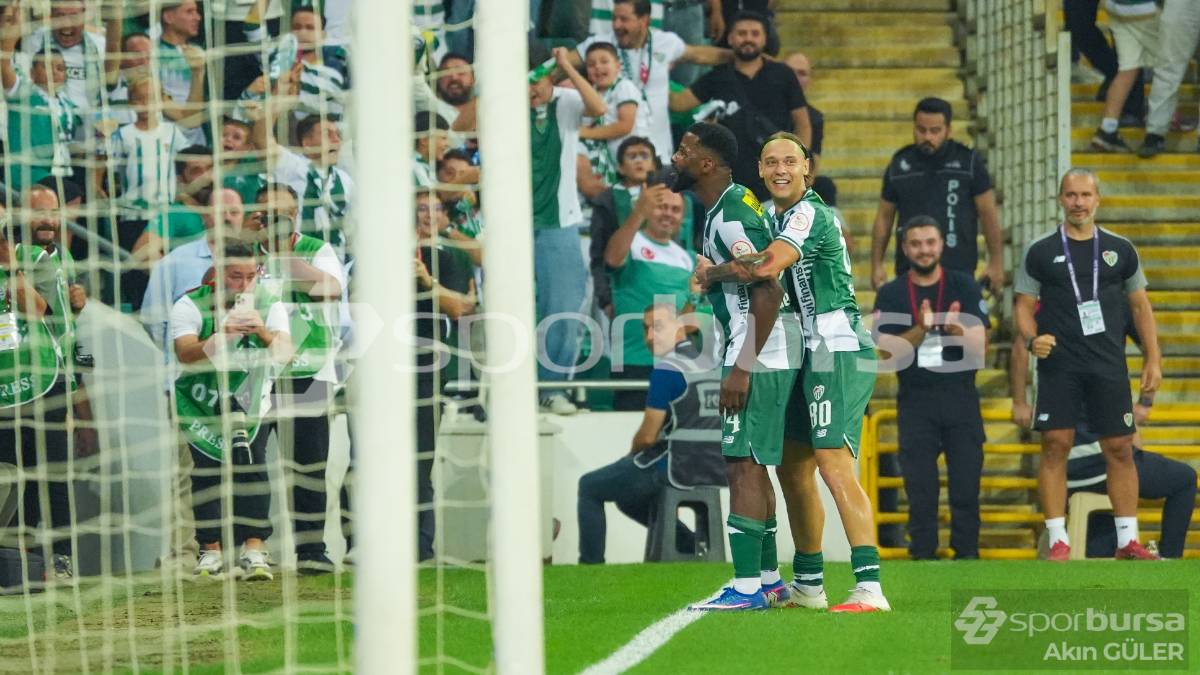 BURSASPOR -  ESENLER EROKSPOR MAÇ FOTOĞRAFLARI