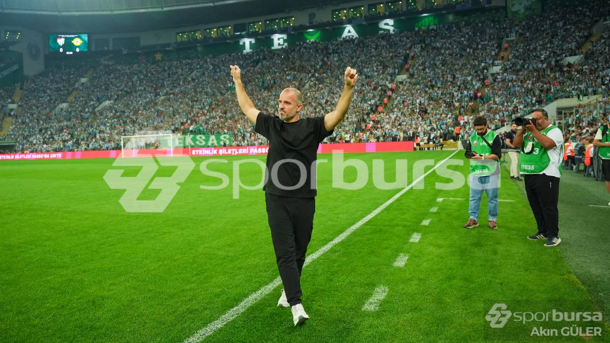 BURSASPOR -  ESENLER EROKSPOR MAÇ FOTOĞRAFLARI
