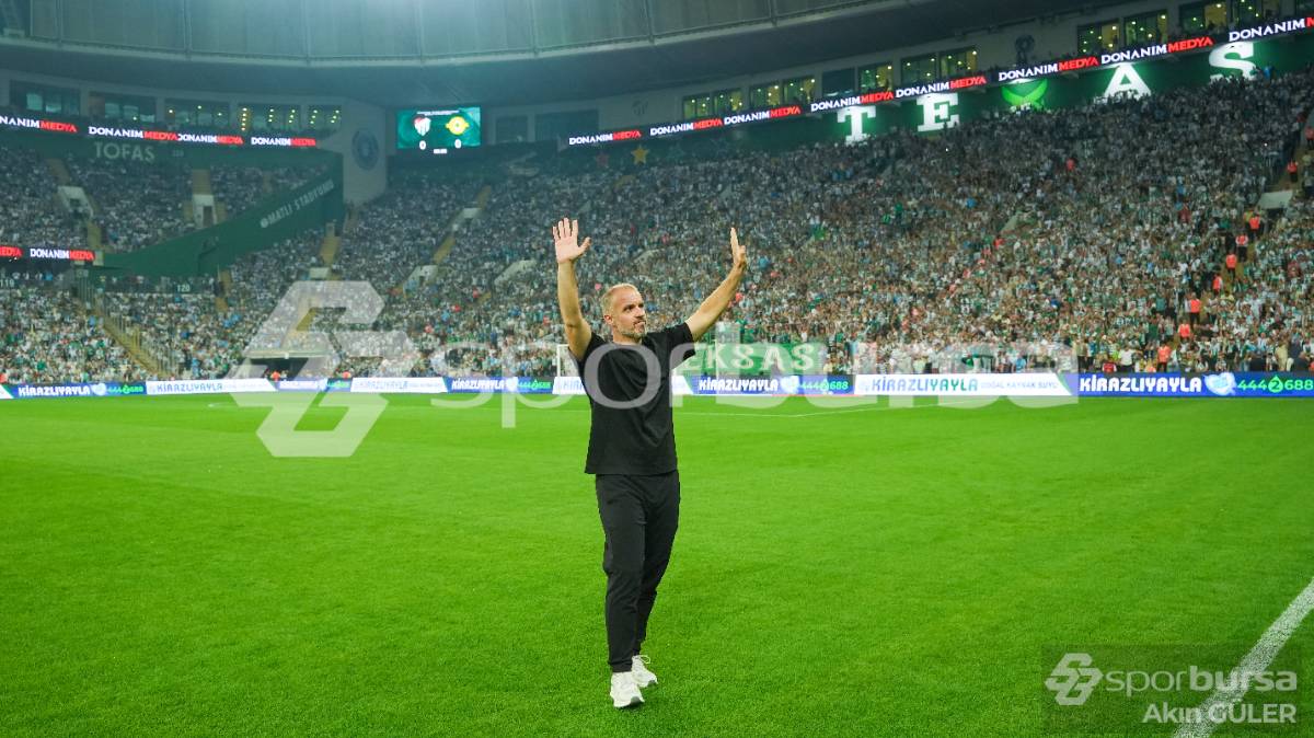 BURSASPOR -  ESENLER EROKSPOR MAÇ FOTOĞRAFLARI
