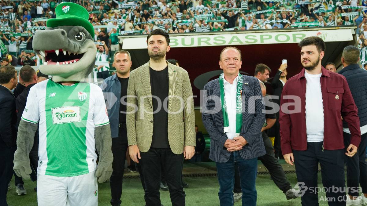 BURSASPOR -  ESENLER EROKSPOR MAÇ FOTOĞRAFLARI
