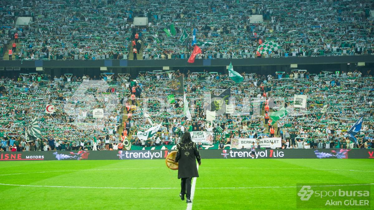 BURSASPOR -  ESENLER EROKSPOR MAÇ FOTOĞRAFLARI