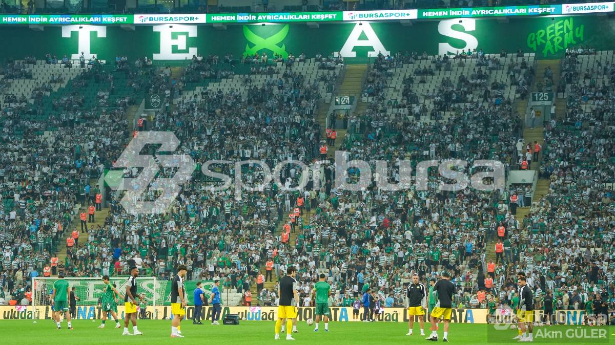 BURSASPOR -  ESENLER EROKSPOR MAÇ FOTOĞRAFLARI