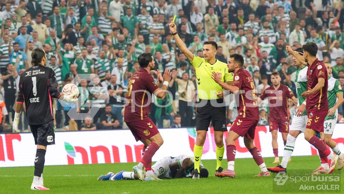 BURSASPOR - MARDIN 1969 MAÇI FOTOĞRAFLARI