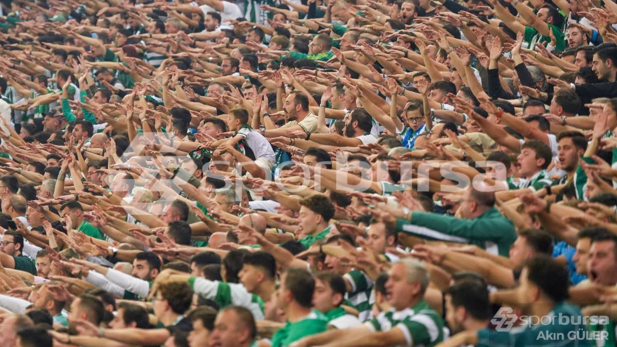 BURSASPOR - MARDIN 1969 MAÇI FOTOĞRAFLARI