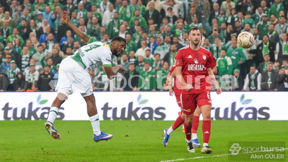 BURSASPOR - PENDİKSPOR MAÇI FOTOĞRAFLARI