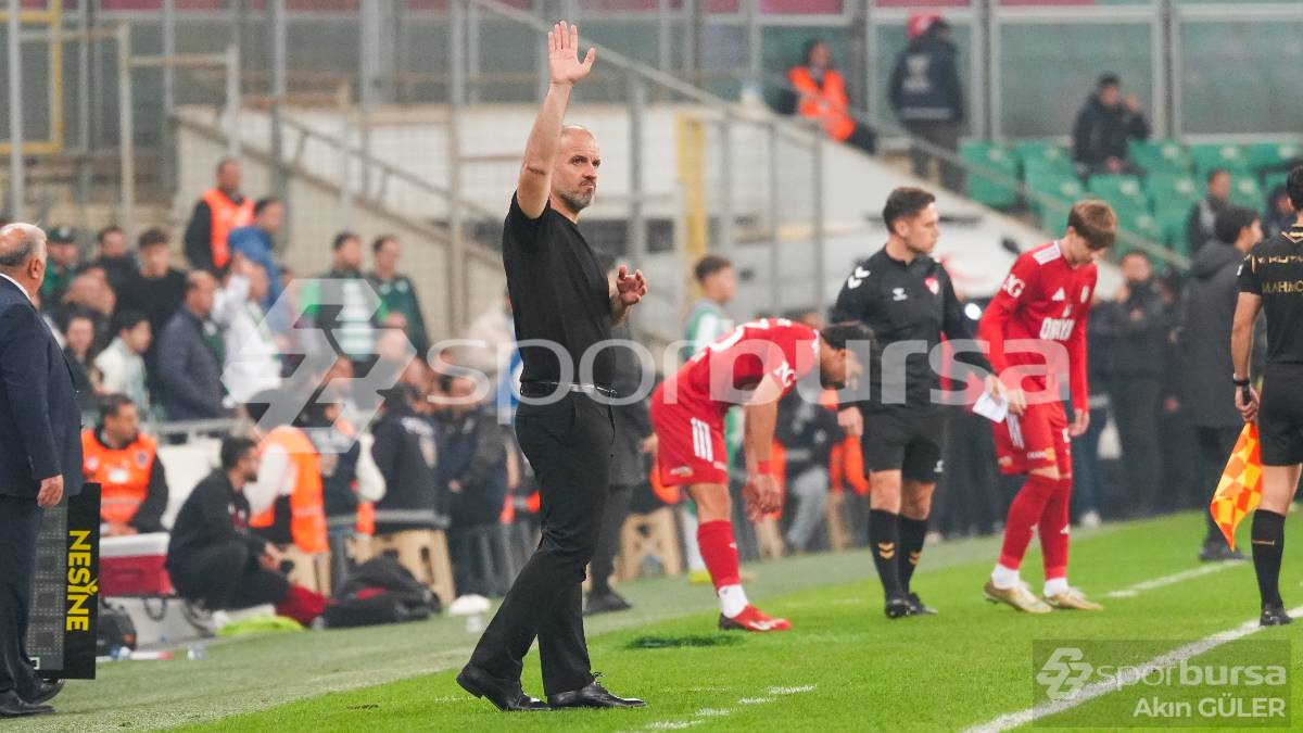 BURSASPOR - PENDİKSPOR MAÇI FOTOĞRAFLARI