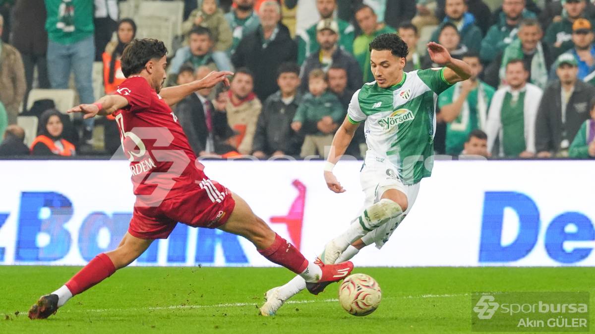 BURSASPOR - PENDİKSPOR MAÇI FOTOĞRAFLARI