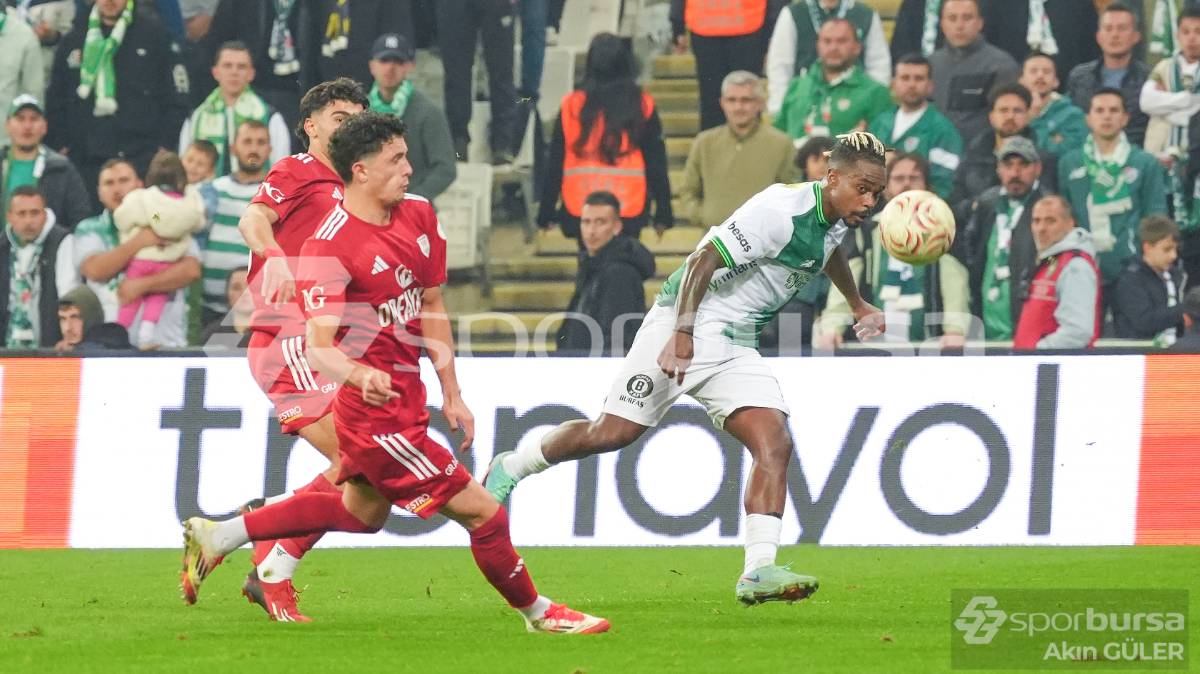 BURSASPOR - PENDİKSPOR MAÇI FOTOĞRAFLARI