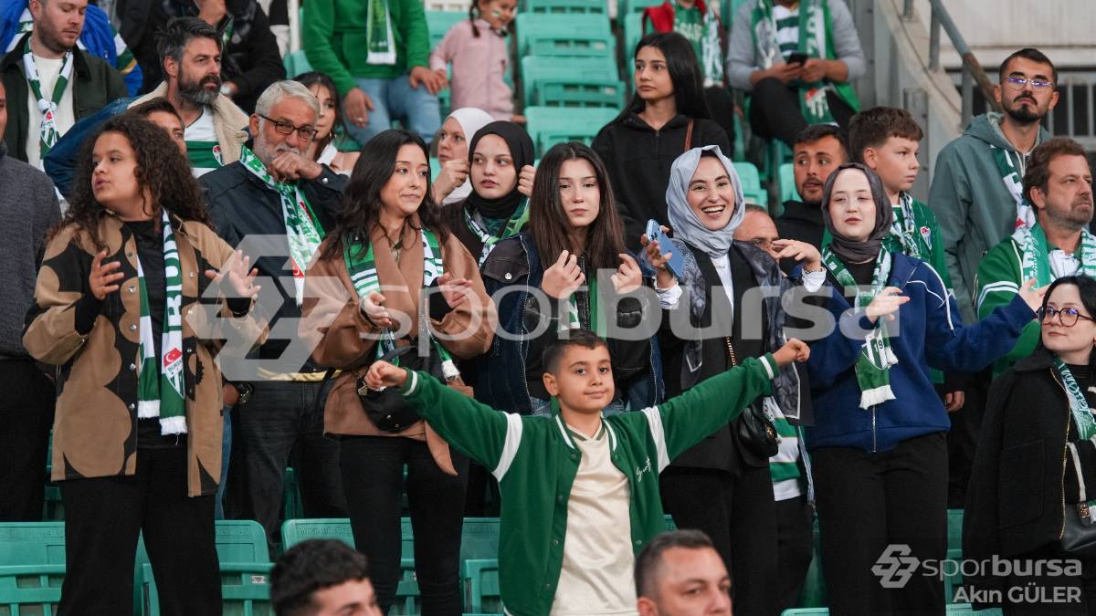 BURSASPOR - PENDİKSPOR MAÇI FOTOĞRAFLARI