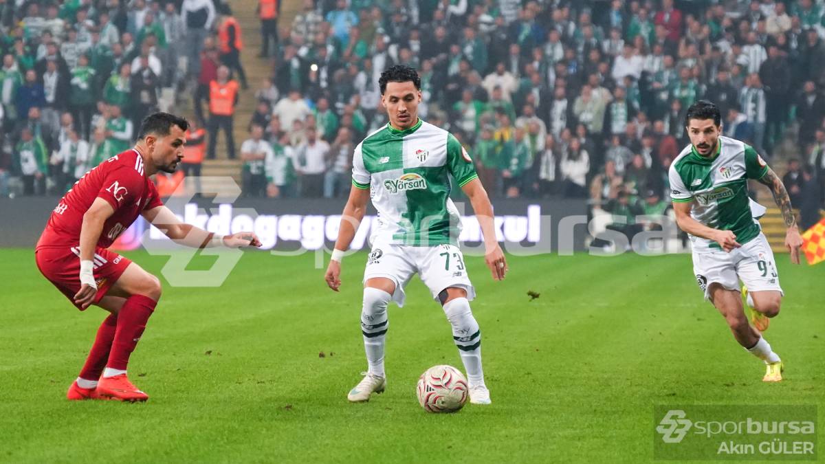 BURSASPOR - PENDİKSPOR MAÇI FOTOĞRAFLARI