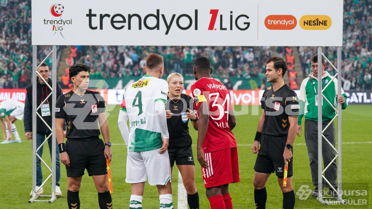 BURSASPOR - PENDİKSPOR MAÇI FOTOĞRAFLARI