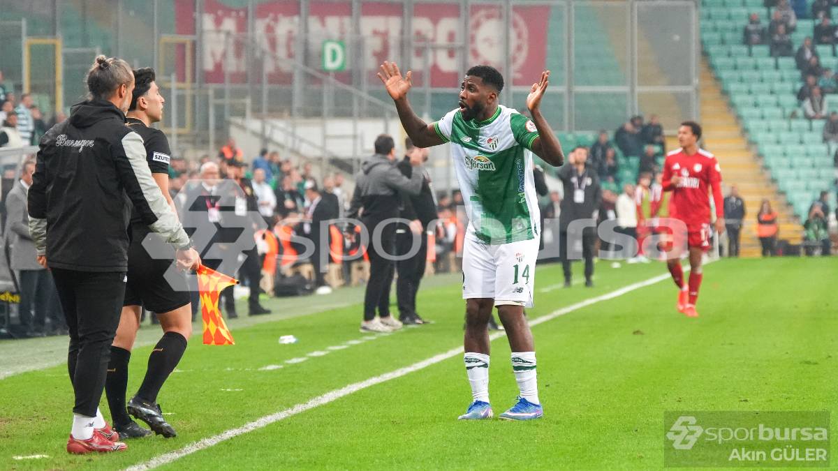 BURSASPOR - PENDİKSPOR MAÇI FOTOĞRAFLARI