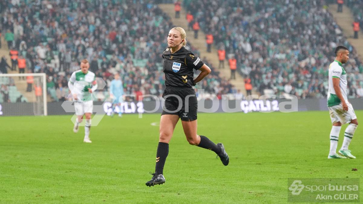 BURSASPOR - PENDİKSPOR MAÇI FOTOĞRAFLARI