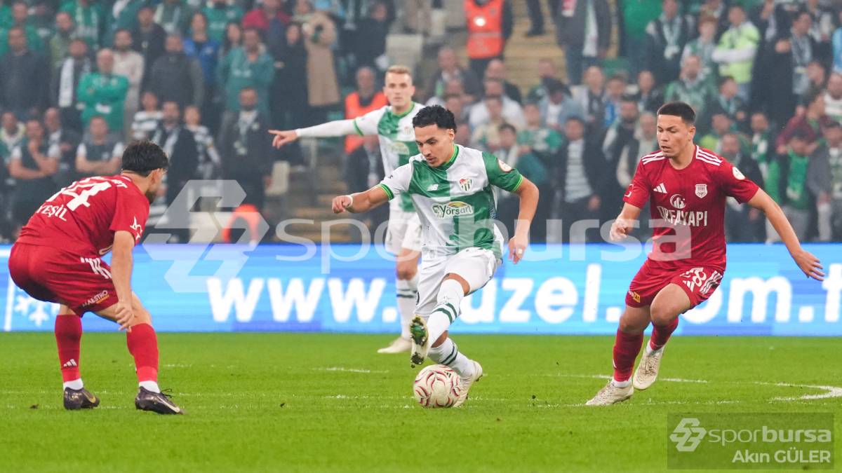 BURSASPOR - PENDİKSPOR MAÇI FOTOĞRAFLARI