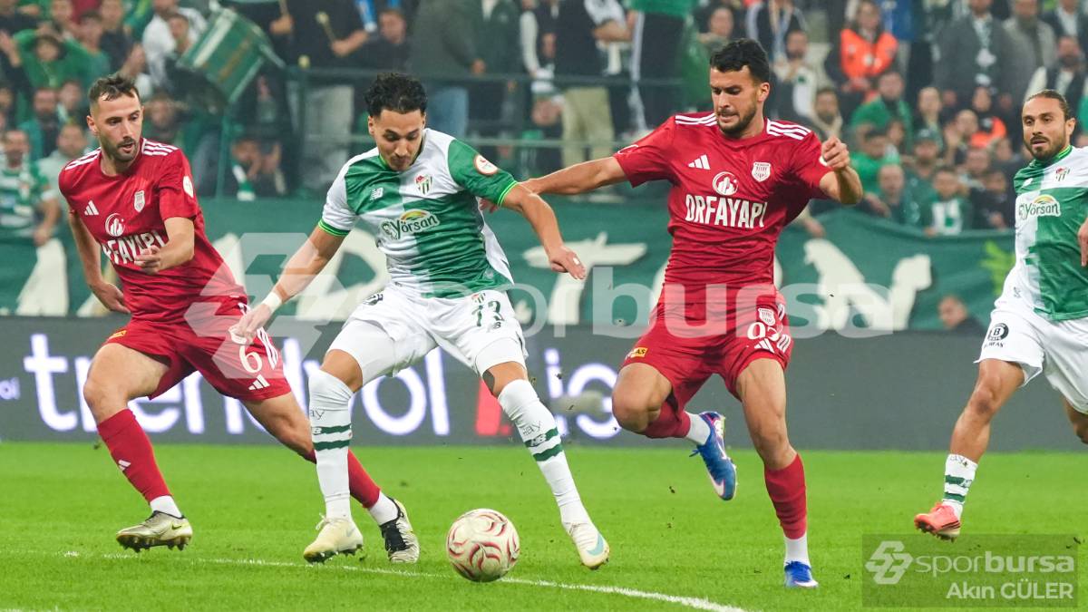 BURSASPOR - PENDİKSPOR MAÇI FOTOĞRAFLARI