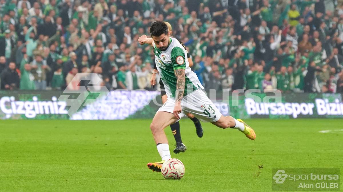 BURSASPOR - PENDİKSPOR MAÇI FOTOĞRAFLARI