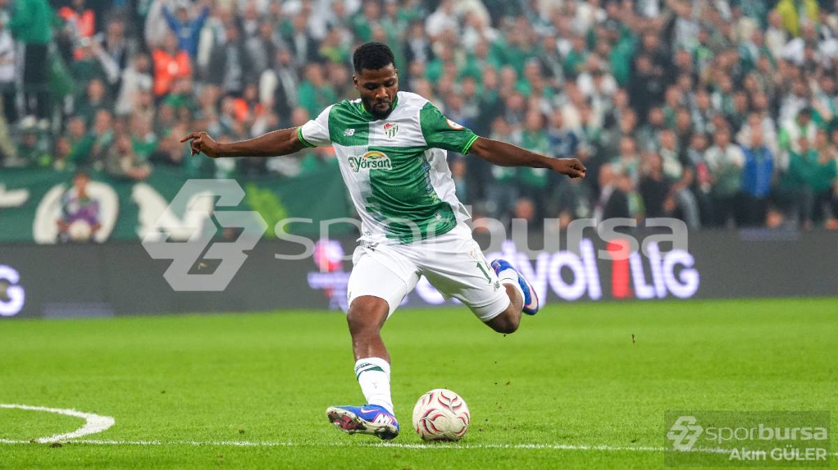BURSASPOR - PENDİKSPOR MAÇI FOTOĞRAFLARI
