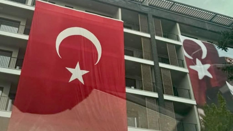 Lincoln ve Elitim aileleriyle birlikte Cumhuriyet Bayramı’nı kutladı